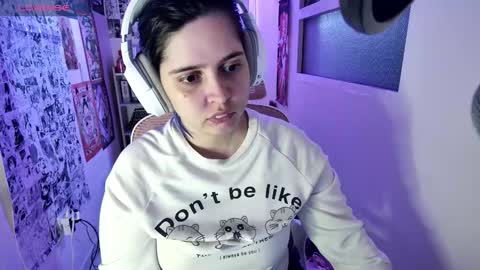 Im Violet online show from 10.18.25