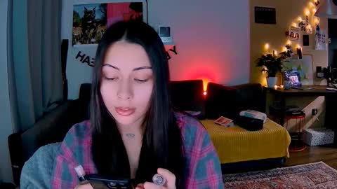 Snapshot of valorant_girl chatting on 11.16.25 Little Devil online show from 11.16.25