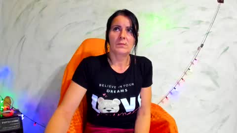 valentina online show from 02.04.25