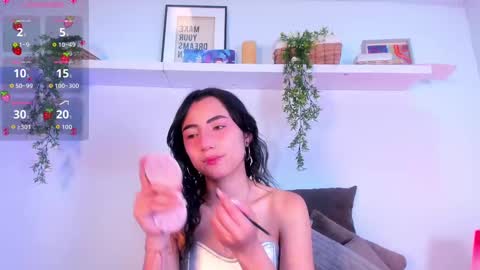 Snapshot of vampgyal chatting on 09.30.25 vamp online show from 09.30.25