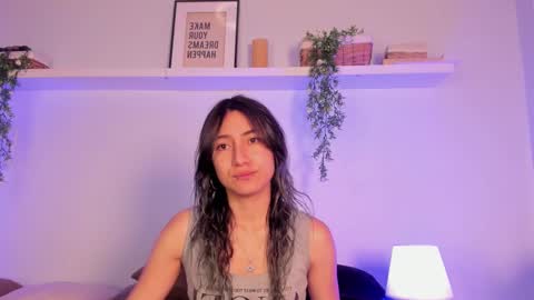 Snapshot of vampgyal chatting on 10.29.25 vamp online show from 10.29.25