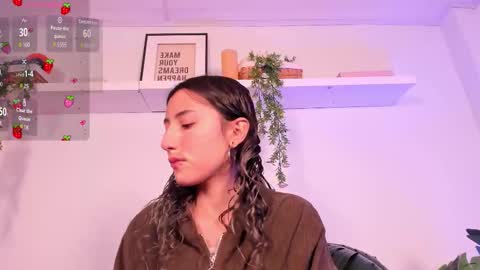 Snapshot of vampgyal chatting on 12.15.25 vamp online show from 12.15.25