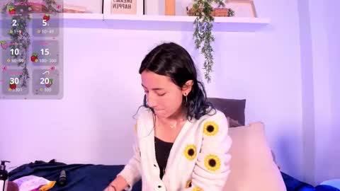 Snapshot of vampgyal chatting on 02.05.26 vamp online show from 02.05.26