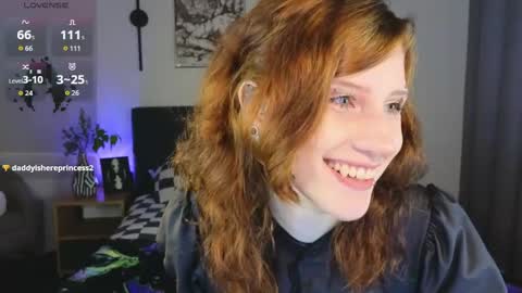 Snapshot of vampi_queen chatting on 05.22.26 Vampi online show from 05.22.26