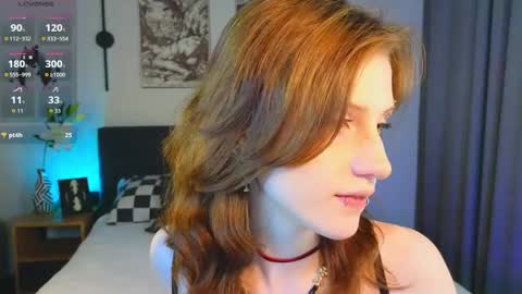 Snapshot of vampi_queen chatting on 05.28.26 Vampi online show from 05.28.26