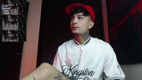 david guzman i model independenthelp me with a thumbs up online show from 01.07.25