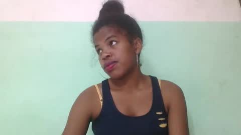 Snapshot of vanafiry chatting on 02.28.25 vanafiry online show from 02.28.25