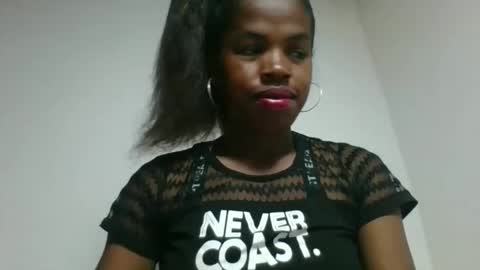 Snapshot of vanafiry chatting on 03.13.26 vanafiry online show from 03.13.26