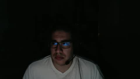 Snapshot of vancoserx111 chatting on 05.19.26 vancoserx111 online show from 05.19.26