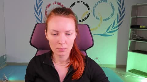 Vanda online show from 01.08.25