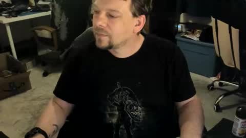 Snapshot of vandonh chatting on 11.20.25 vandonh online show from 11.20.25