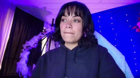 Snapshot of vanelope11 chatting on 10.09.25 Vanelope online show from 10.09.25