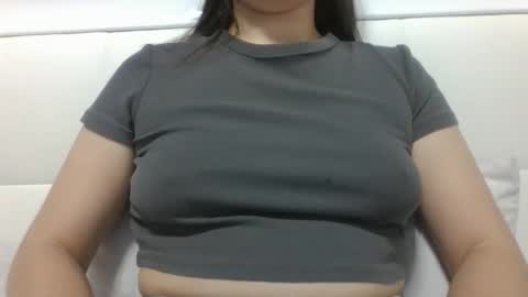 VanesaJewel online show from 10.29.25