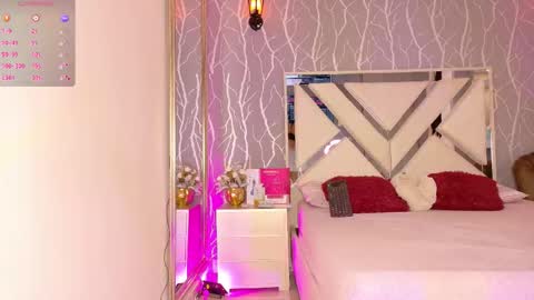    online show from 03.08.26