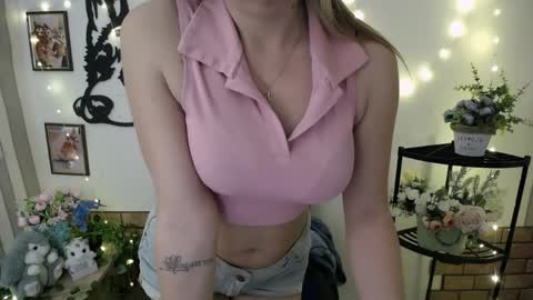 Vanessa online show from 04.15.26