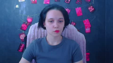 Snapshot of vanessa_lissme chatting on 05.13.26 Vanessa online show from 05.13.26
