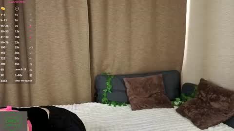 Snapshot of vanessa_sweeti chatting on 06.20.26 Alice online show from 06.20.26