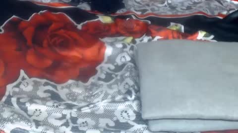 Vanessa HUGE BOOBS online show from 01.05.25