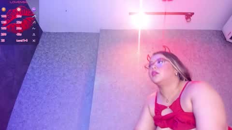 Vanessa online show from 10.04.25