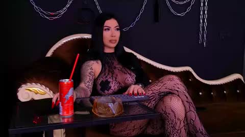 Miss Vanessa online show from 02.20.26