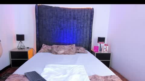 Vanessa Sexy Paris online show from 11.15.25