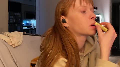 Snapshot of vanessapark chatting on 01.01.25 Vanessa online show from 01.01.25