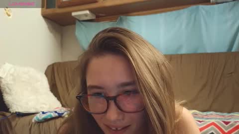 Vanessa Rose online show from 10.27.25