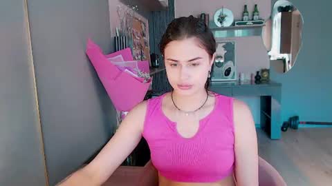 Snapshot of vanessatenderness chatting on 06.09.26 vanessatenderness online show from 06.09.26