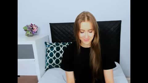 VanessaTrue online show from 04.05.26