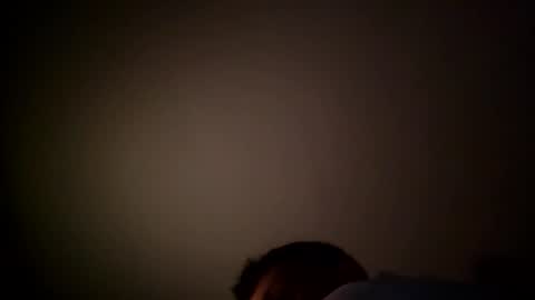 Snapshot of vanhelll chatting on 03.02.25 vanhelll online show from 03.02.25