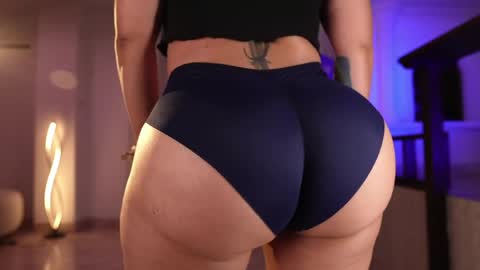 Vania  online show from 04.16.26