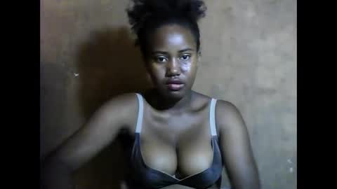 vaniah321 online show from 12.28.24