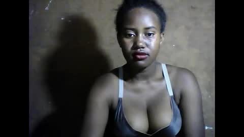 vaniah321 online show from 01.20.25