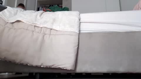 Snapshot of vanici74 chatting on 02.28.25 vanici74 online show from 02.28.25