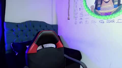 Snapshot of vaniladream chatting on 09.23.25 vaniladream online show from 09.23.25