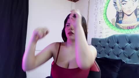 Snapshot of vaniladream chatting on 12.05.25 vaniladream online show from 12.05.25