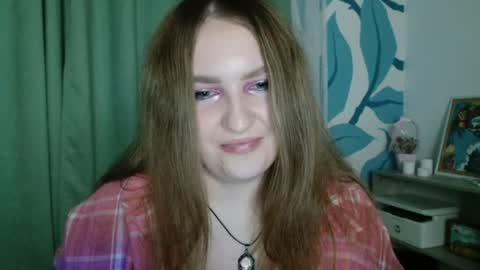 Snapshot of vanilladesire chatting on 07.23.26 vanilladesire online show from 07.23.26