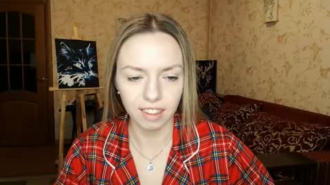 VanillaMuffin online show from 02.04.25