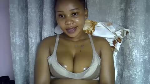 Snapshot of vanillavenus chatting on 03.19.26 vanillavenus online show from 03.19.26