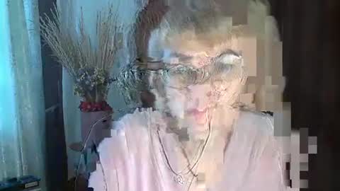 Vanillaxcreamy online show from 01.10.25