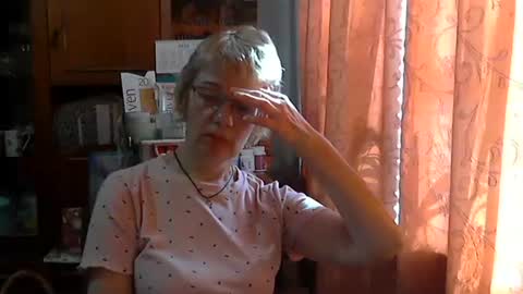 Vanillaxcreamy online show from 03.10.25