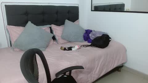 vane online show from 02.03.26