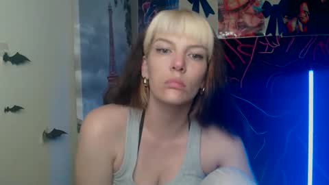 Vanessa online show from 05.10.26