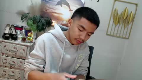 Snapshot of vanxxx2005 chatting on 02.17.25 vanxxx2005 online show from 02.17.25