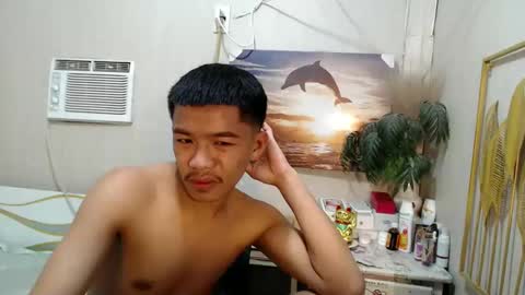 Snapshot of vanxxx2005 chatting on 03.10.25 vanxxx2005 online show from 03.10.25