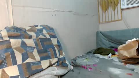 vanxxx2005 online show from 12.20.25