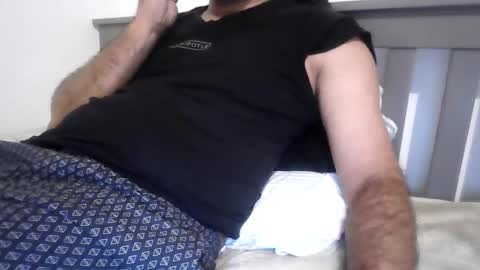 Snapshot of varghese28 chatting on 12.02.25 kerala mallu boy online show from 12.02.25