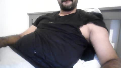 Snapshot of varghese28 chatting on 01.12.26 kerala mallu boy online show from 01.12.26