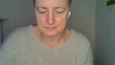 vea_motty online show from 12.18.25