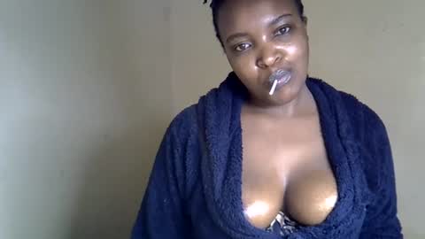Snapshot of veesazii chatting on 07.29.26 veesazii online show from 07.29.26